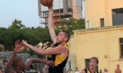 MARTINO CLUB HOTEL E JOHNNY FOX PUB A TUTTA BIRRA