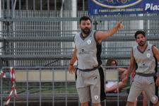 MENNELLA FOTOGRAFA LA LUNA E LE STELLE