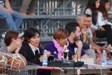 MENNELLA FOTOGRAFA LA LUNA E LE STELLE