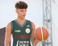 MENNELLA FOTOGRAFA LA LUNA E LE STELLE