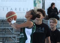 MENNELLA FOTOGRAFA LA LUNA E LE STELLE