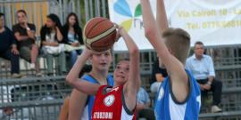 PICCOLETTI SUPERLATIVI, MA VINCONO GLI SPILUNGONI