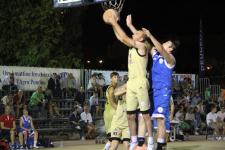 NELLA VECCHIA GALLERIA....